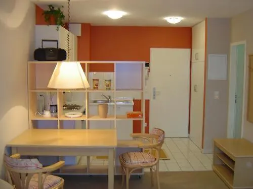 H+ Hotel 4Youth Berlim