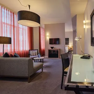 Adina Checkpoint Charlie Apart-hotel