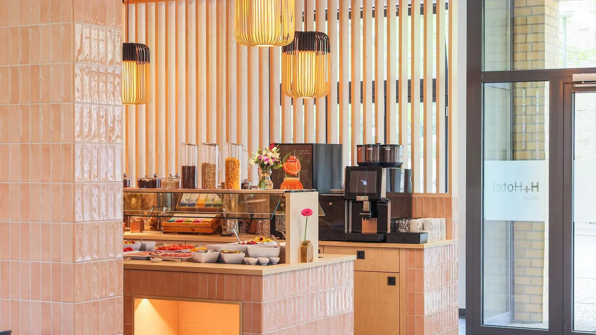 H+ Hotel 4Youth Berlin