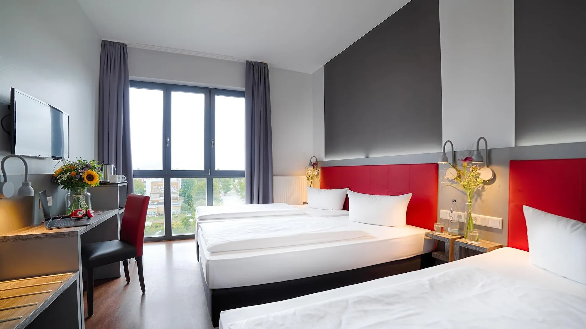 H+ Hotel 4Youth Berlim
