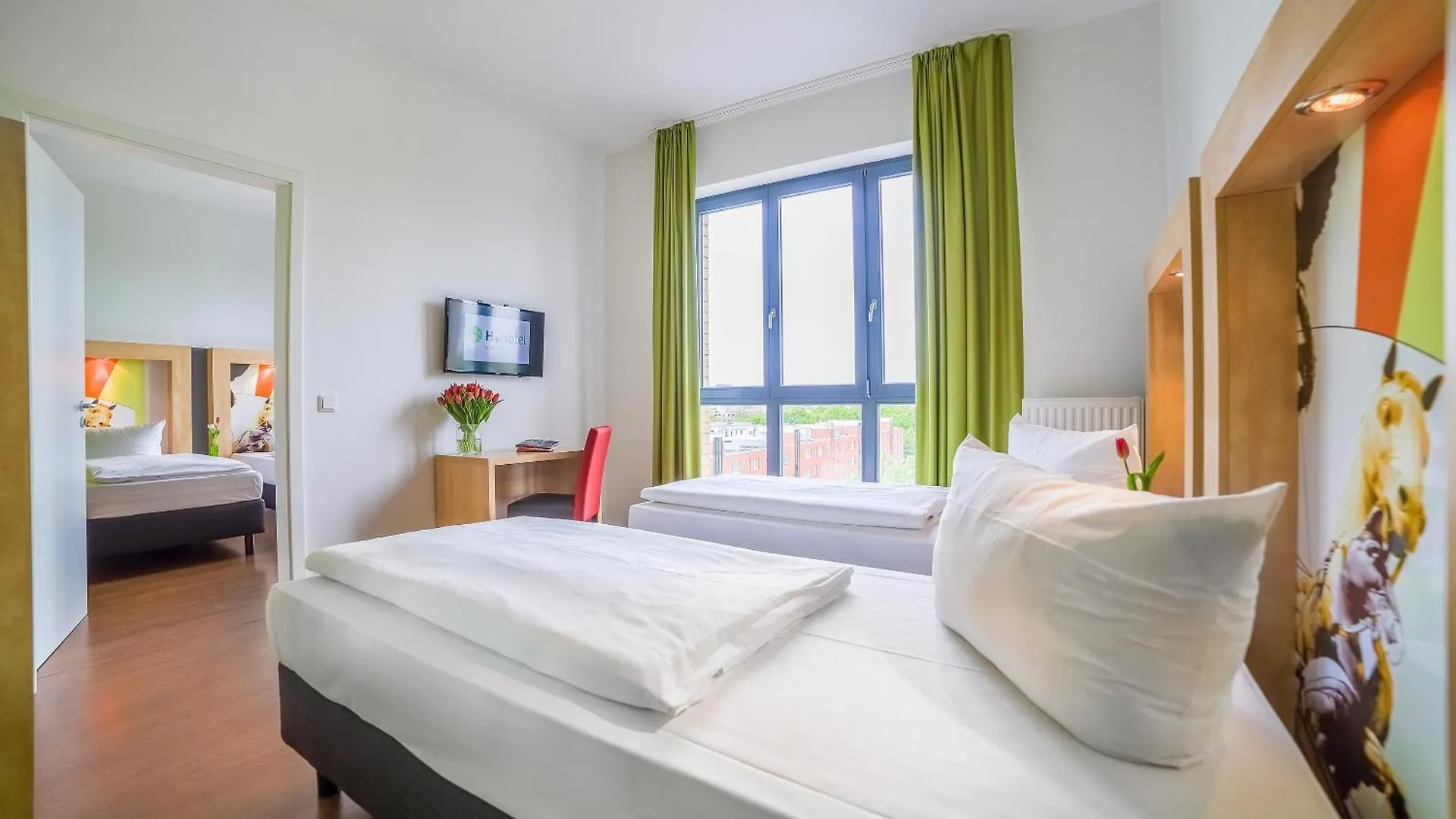 H+ Hotel 4Youth Berlim