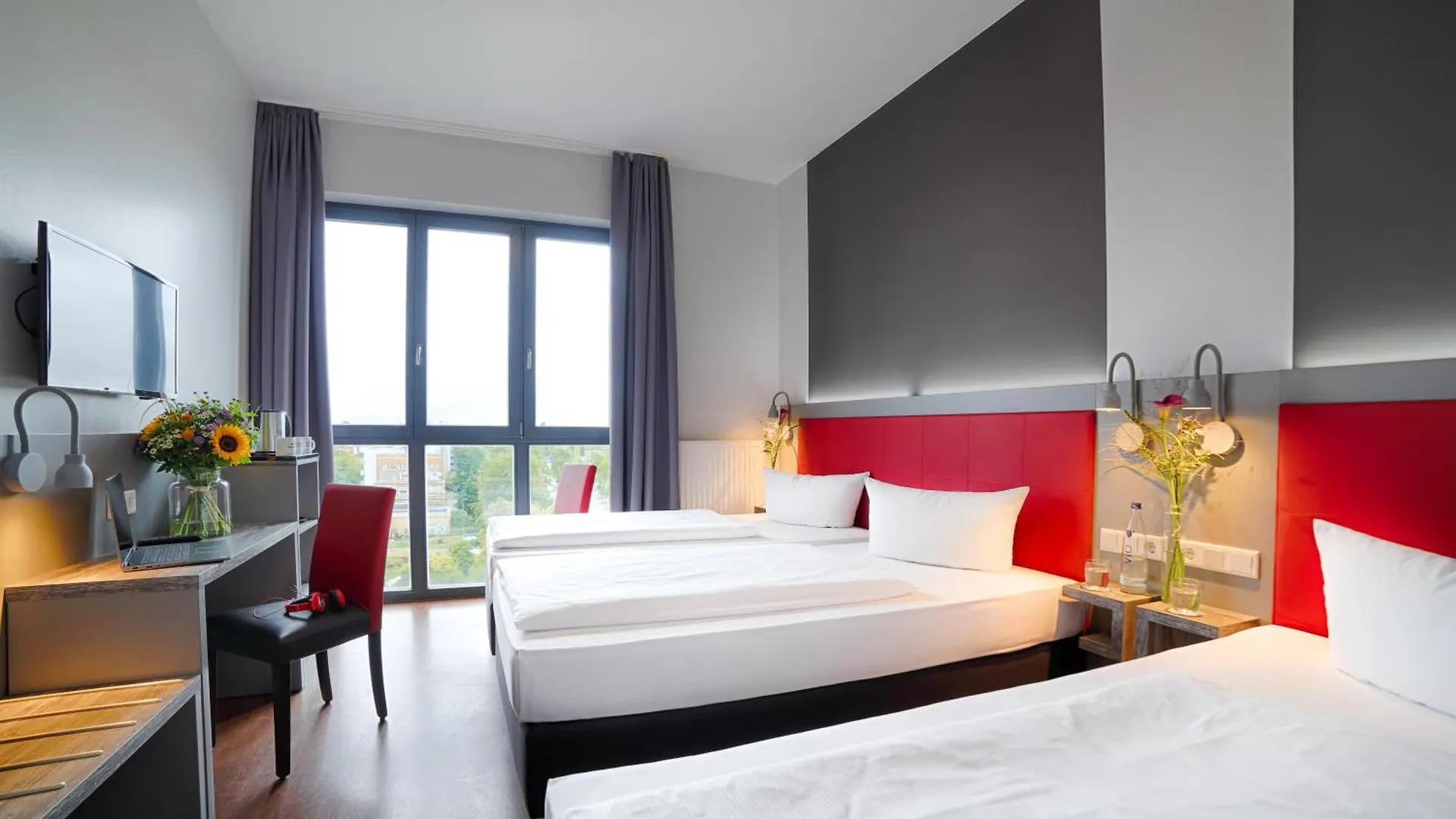 H+ Hotel 4Youth Berlim Alemanha