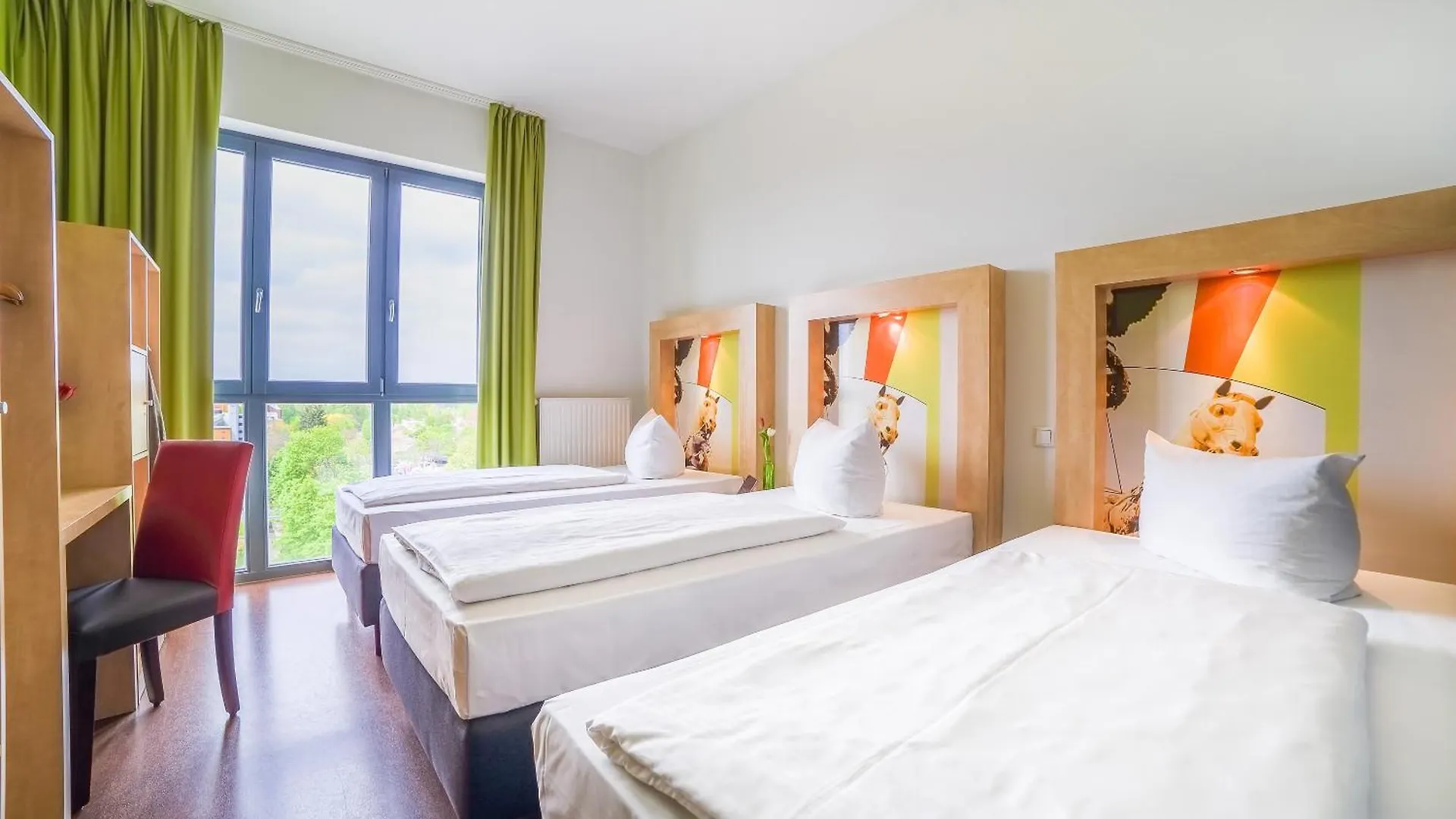 H+ Hotel 4Youth Berlim