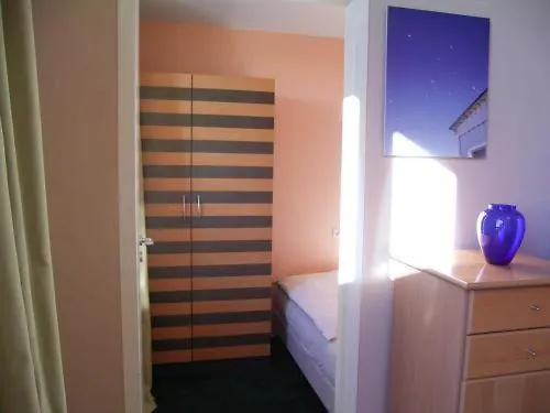 H+ Hotel 4Youth Berlim Alemanha