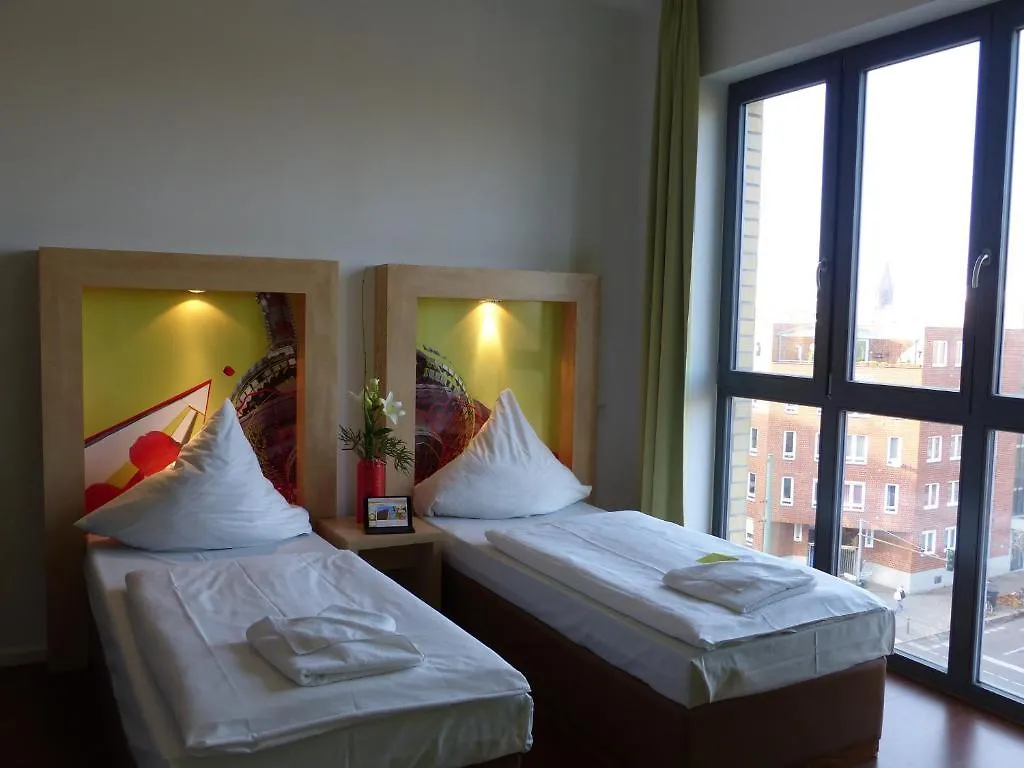H+ Hotel 4Youth Berlim
