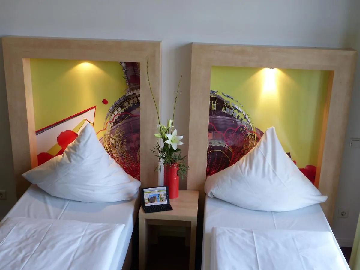 H+ Hotel 4Youth Berlim